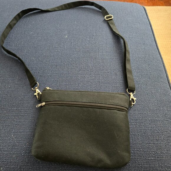 Spring bundle/lot w/ 2 light & breezy large tops & small black shoulder bag - Picture 5 of 14